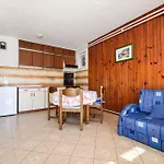 In With One-bedroom 3 Daire